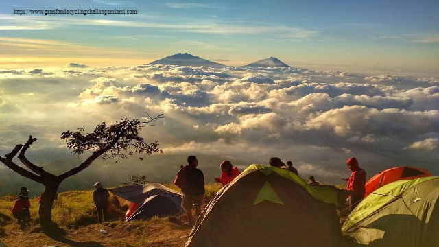 Gunung Sumbing: Keindahan dan Tantangan Pendakian